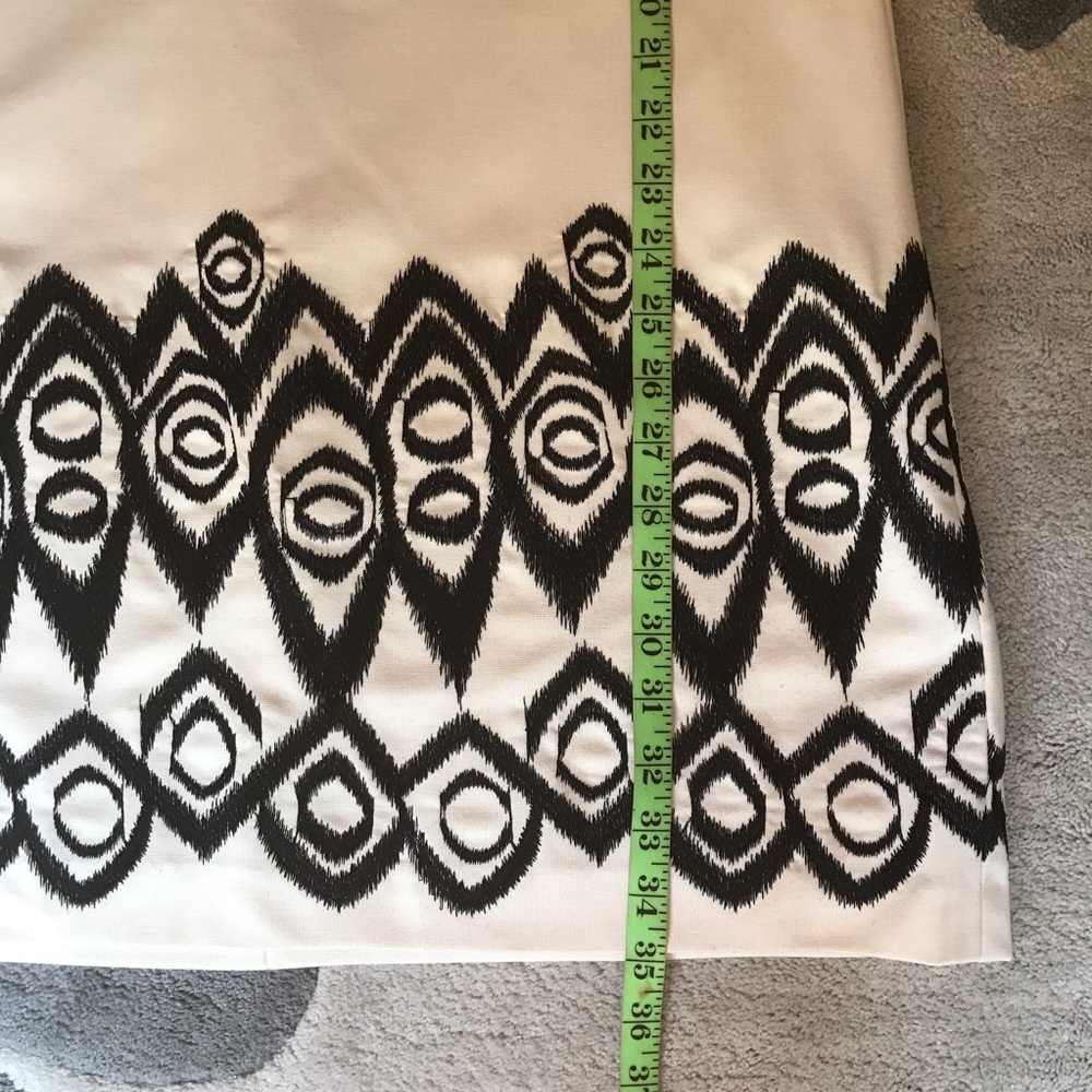 Donna Morgan Black-and-White Dress, EUC, 10 - Picture 13 of 16